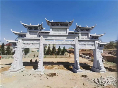 青石牌坊